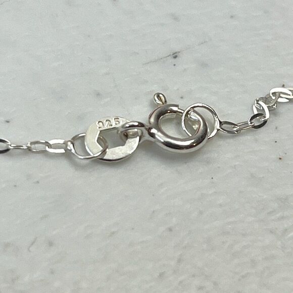 Sterling Silver Cross Necklace USA Made Pendant 925 28x12.5mm 18in Cable Chain - Picture 8 of 12